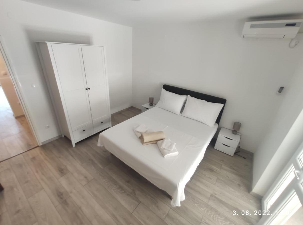 Aqua Apartments Omiš Eksteriør bilde