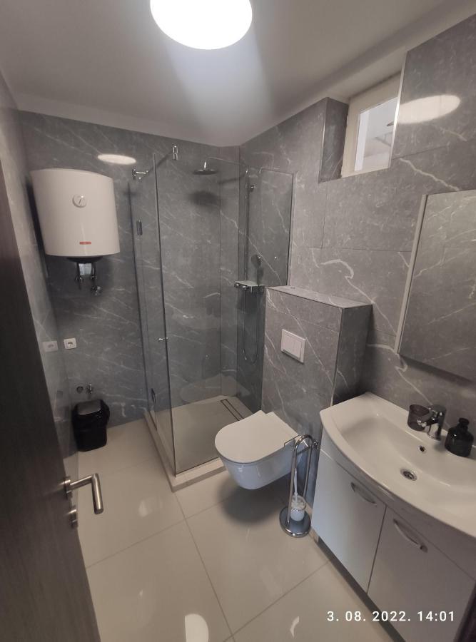 Aqua Apartments Omiš Eksteriør bilde