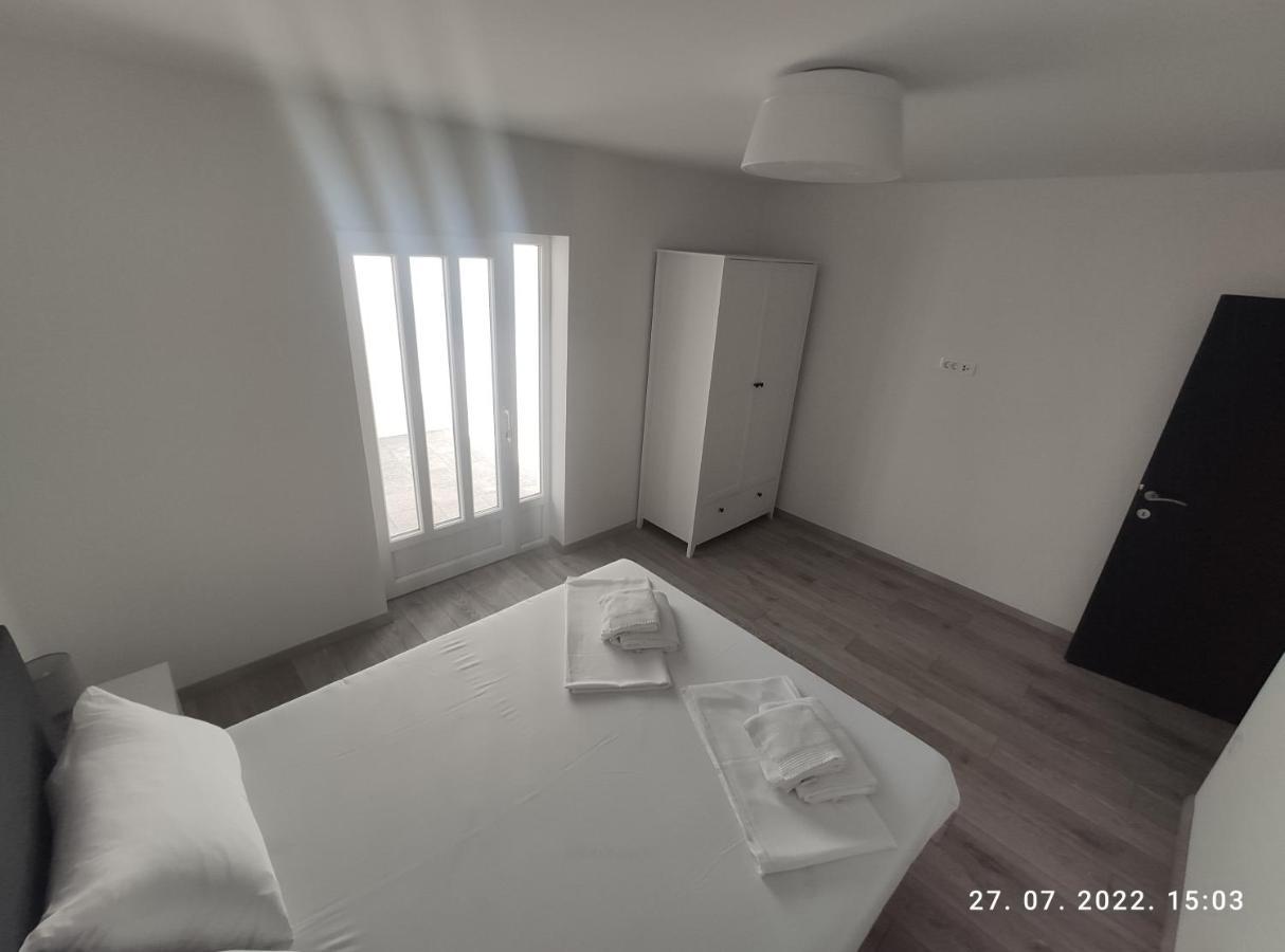 Aqua Apartments Omiš Eksteriør bilde